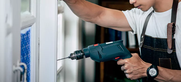 Residential Exterior Window Finishing in Sarasota Springs, FL