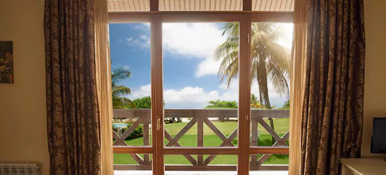 Residential Garden Window Enclosure Repair in Sarasota Springs, FL