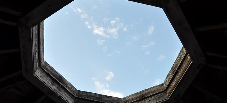 Octagon Window Installation Contractors in Sarasota Springs, FL