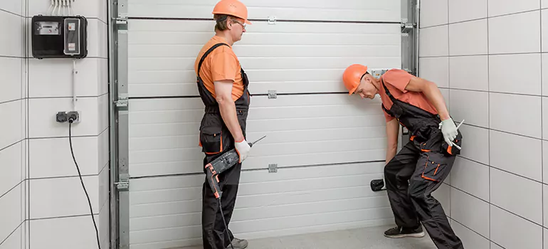 Secure Garage Door Repair in Sarasota Springs, FL