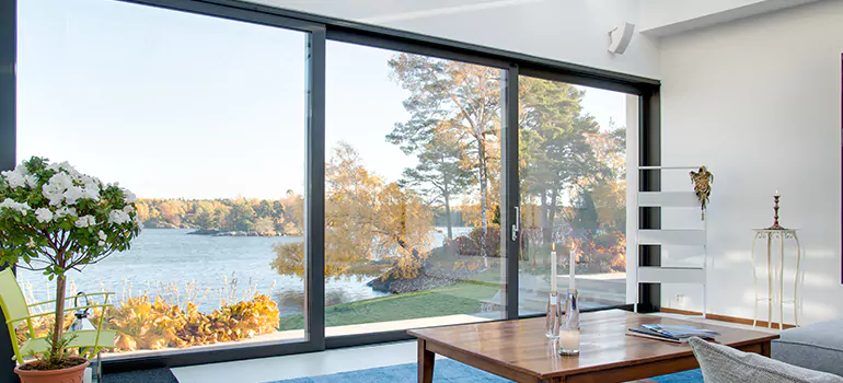 House Window Crank Repair in Sarasota Springs, FL