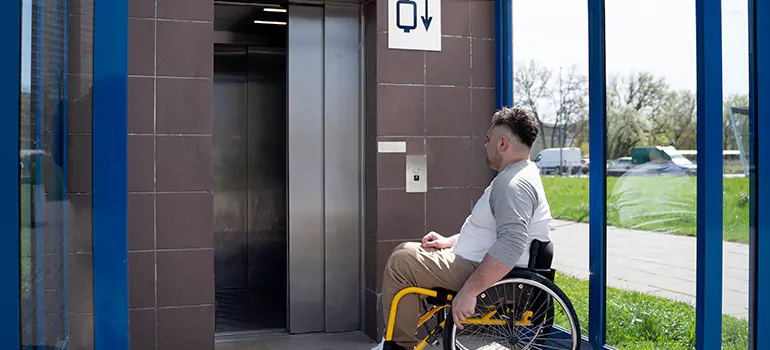 Sarasota Springs, FL