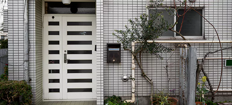 Custom Louvre Doors in Sarasota Springs, FL