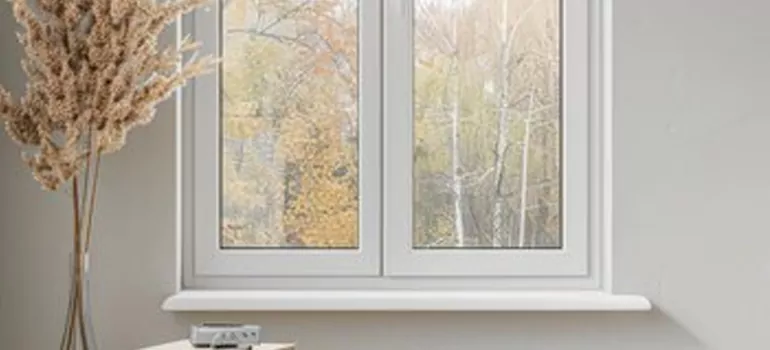 Vinyl Window Stool in Sarasota Springs, FL